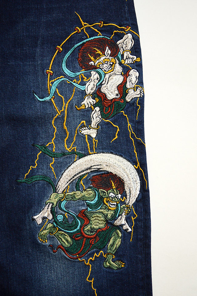風神雷神刺繍デニムパンツ 絡繰魂 和柄 和風 ジーンズ ジーパン からくり 送料無料